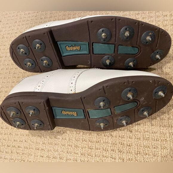 FOOTJOY Stylish White Woman’s Golf Shoes. Size 7.5 - Picture 5 of 9